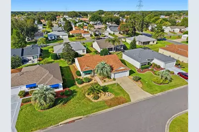 17985 SE 92nd Amory Avenue, The Villages, FL 32162 - Photo 4