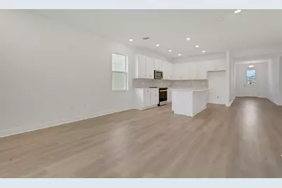 1022 Swamp Chestnut Loop, Lady Lake, FL 32159 - Photo 16