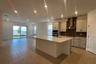 1652 Cadence St, Minneola, FL 34715 - Photo 4