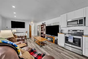 47 Hawaiian Way, Leesburg, FL 34788 - Photo 6