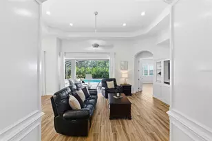 39500 Hillrise Ln, Lady Lake, FL 32159 - Photo 10