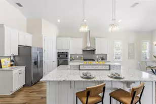 39500 Hillrise Ln, Lady Lake, FL 32159 - Photo 4