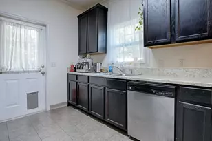 7840 NW 21 Way, Gainesville, FL 32609 - Photo 10