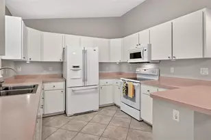 211 Hanging Moss Ln, Lady Lake, FL 32159 - Photo 46