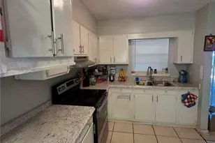 804 S Lone Oak Dr, Leesburg, FL 34748 - Photo 8