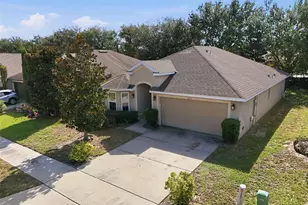 2179 Bexley Dr, Tavares, FL 32778 - Photo 34