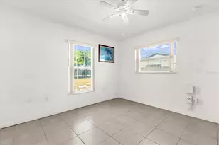 910 Rich Dr, Mount Dora, FL 32757 - Photo 8