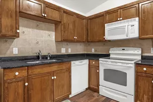 910 Rich Dr, Mount Dora, FL 32757 - Photo 22