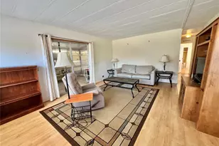 101 Ixora Way, Leesburg, FL 34748 - Photo 2