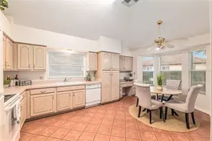 703 Melendez Way, The Villages, FL 32159 - Photo 20