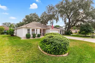 703 Melendez Way, The Villages, FL 32159 - Photo 2