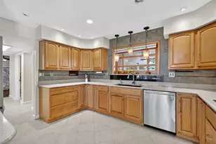 36408 E Eldorado Lake Dr, Eustis, FL 32736 - Photo 10