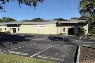 302 Richey Rd, Leesburg, FL 34748 - Photo 1