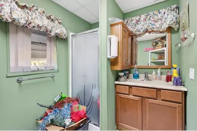 609 N Old Wire Road, Wildwood, FL 34785 - Photo 14