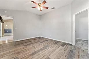 3017 Hillside Ln, The Villages, FL 32162 - Photo 32