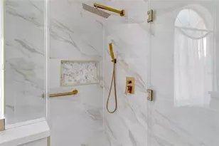 33025 Lake Bend Cir, Leesburg, FL 34788 - Photo 24