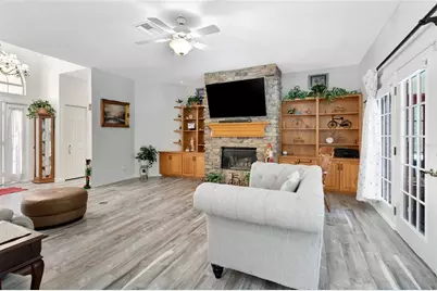 33025 Lake Bend Circle, Leesburg, FL 34788 - Photo 14