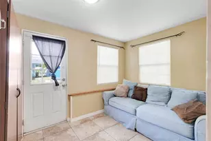 3565 Wilson Ave, Mount Dora, FL 32757 - Photo 10