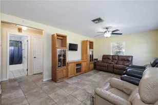 903 Virginia Ave, Tavares, FL 32778 - Photo 12