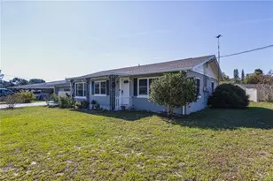 903 Virginia Ave, Tavares, FL 32778 - Photo 36