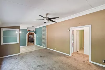 17059 N Highway 329, Reddick, FL 32686 - Photo 10