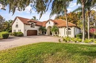 30321 Island Club Dr, Tavares, FL 32778 - Photo 56