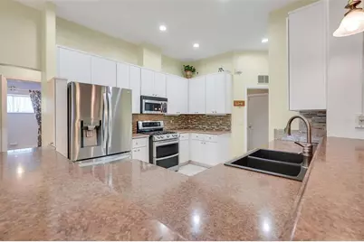 5304 Fantasy Way, Leesburg, FL 34748 - Photo 32