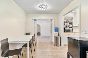 995 Emerald Dr, Mount Dora, FL 32757 - Photo 8