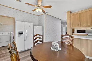 3224 Manatee Rd, Tavares, FL 32778 - Photo 14