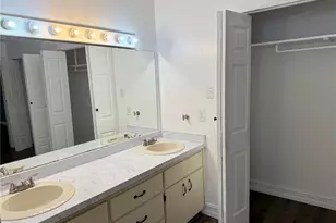 708 Mission Dr, Wildwood, FL 34785 - Photo 28