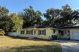 708 Mission Dr, Wildwood, FL 34785 - Photo 4