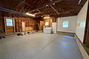 708 Mission Dr, Wildwood, FL 34785 - Photo 42