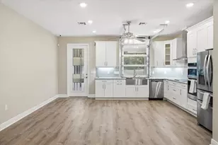 9202 N Satinwood Terrace, Citrus Springs, FL 34433 - Photo 10