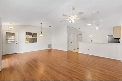 428 Canterbury Court, The Villages, FL 32162 - Photo 10