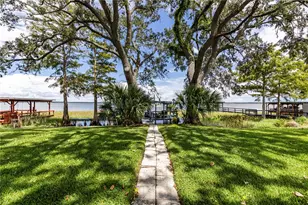 34232 Island Dr, Leesburg, FL 34788 - Photo 8