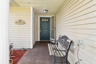 305 Brigadoon Cir, Leesburg, FL 34788 - Photo 4