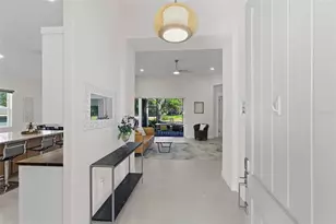 5090 Greens Dr, Lady Lake, FL 32159 - Photo 4