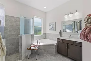 5090 Greens Dr, Lady Lake, FL 32159 - Photo 22