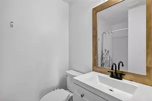 145 Lake Catherine Cir, Groveland, FL 34736 - Photo 18