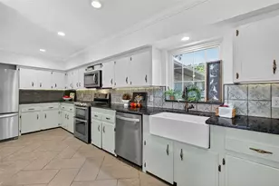 109 N Bloxam Ave, Minneola, FL 34715 - Photo 16