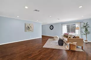 109 N Bloxam Ave, Minneola, FL 34715 - Photo 4