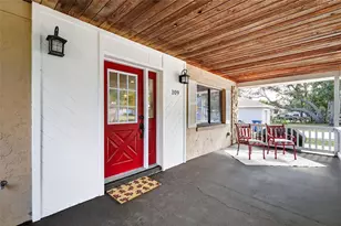 109 N Bloxam Ave, Minneola, FL 34715 - Photo 2