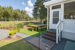 21135 Peckham Ave, Mount Dora, FL 32757 - Photo 28