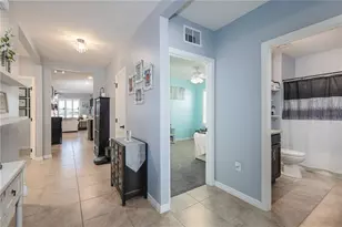 2710 Lilyturf Ct, Tavares, FL 32778 - Photo 10