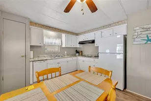 11 Hawaiian Way, Leesburg, FL 34788 - Photo 14