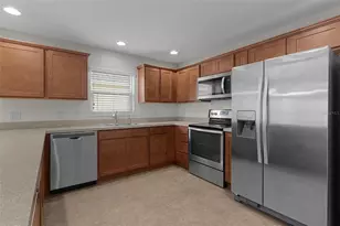 9179 SE 167th Ford St, The Villages, FL 32162 - Photo 14