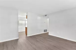 500 College Ave, Fruitland Park, FL 34731 - Photo 6