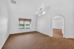 2113 Wolf Ridge Ln, Mount Dora, FL 32757 - Photo 8