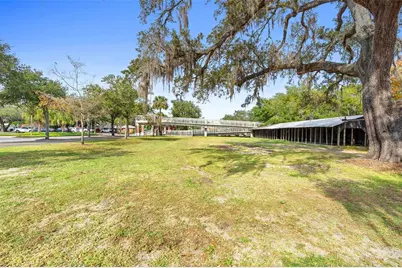 215 E 5th Street, Apopka, FL 32703 - Photo 16