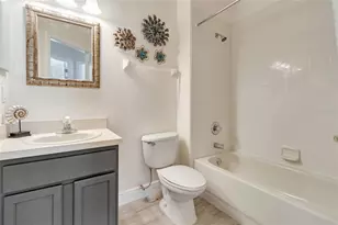 15434 Markham Dr, Clermont, FL 34714 - Photo 16